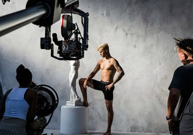 Bieber-behind-the-scenes-of-his-latest-shoot-for-Calvin-Klein.jpg
